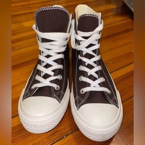 Sincerely Jules Brown High-top Converse Sneakers